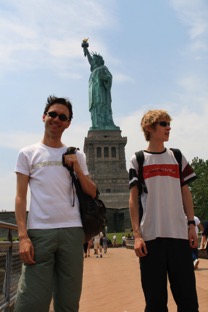 20090717 1310 B USA - NYC - Liberty Island - Pierre Lady Liberty Matthieu - 400D