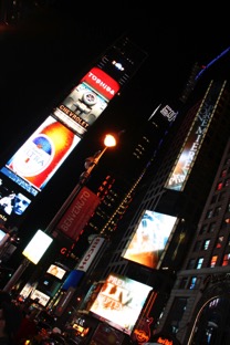 20090718 2155 B USA - NYC - Time Square by night - 400D