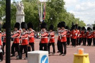 2009052216 LONDRES - Buckingham Palace Relève de la Garde - 400D.jpg